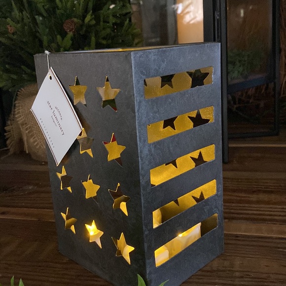 Pottery Barn Galvanized Outdoor Stars and Stripes Luminary - Picture 5 of 16